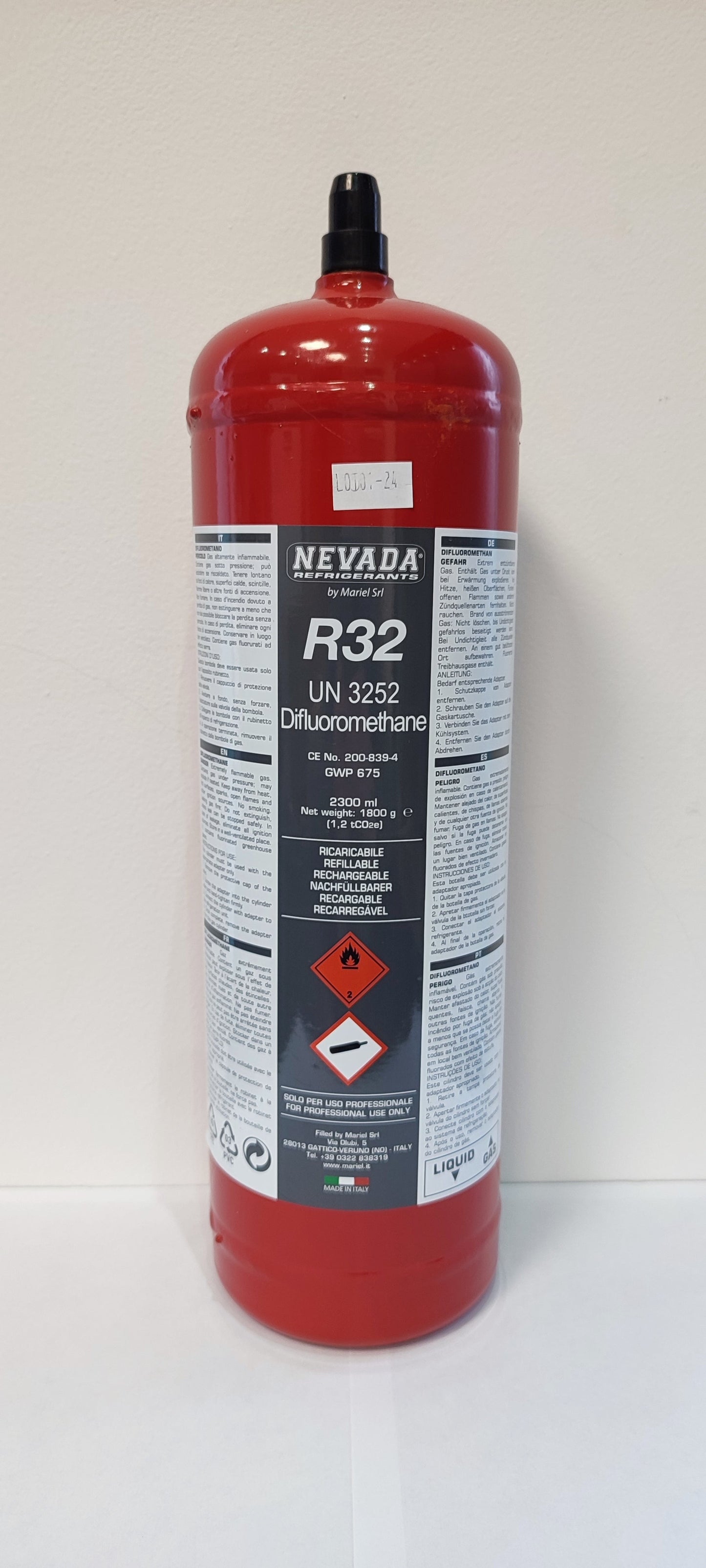 Refrigerant R32 2.3L 1800g for air conditioning and heat pump