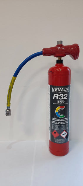 Refrigerant R32 780g with filling hose &amp; pressure gauge, for air conditioning &amp; heat pump