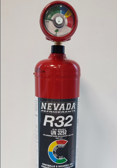 Refrigerant R32 780g with filling hose &amp; pressure gauge, for air conditioning &amp; heat pump