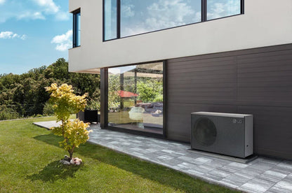 LG Air-to-Water Heat Pump THERMA V R290 Monoblock 7kW - HM073HF.UB40 with Hydrobox